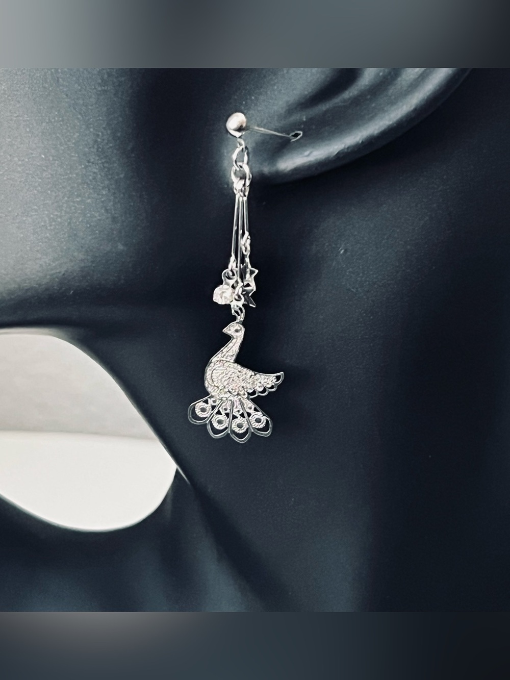 🦚 New! Silver Toned Etched Peacock Dangle Earrings w Stars